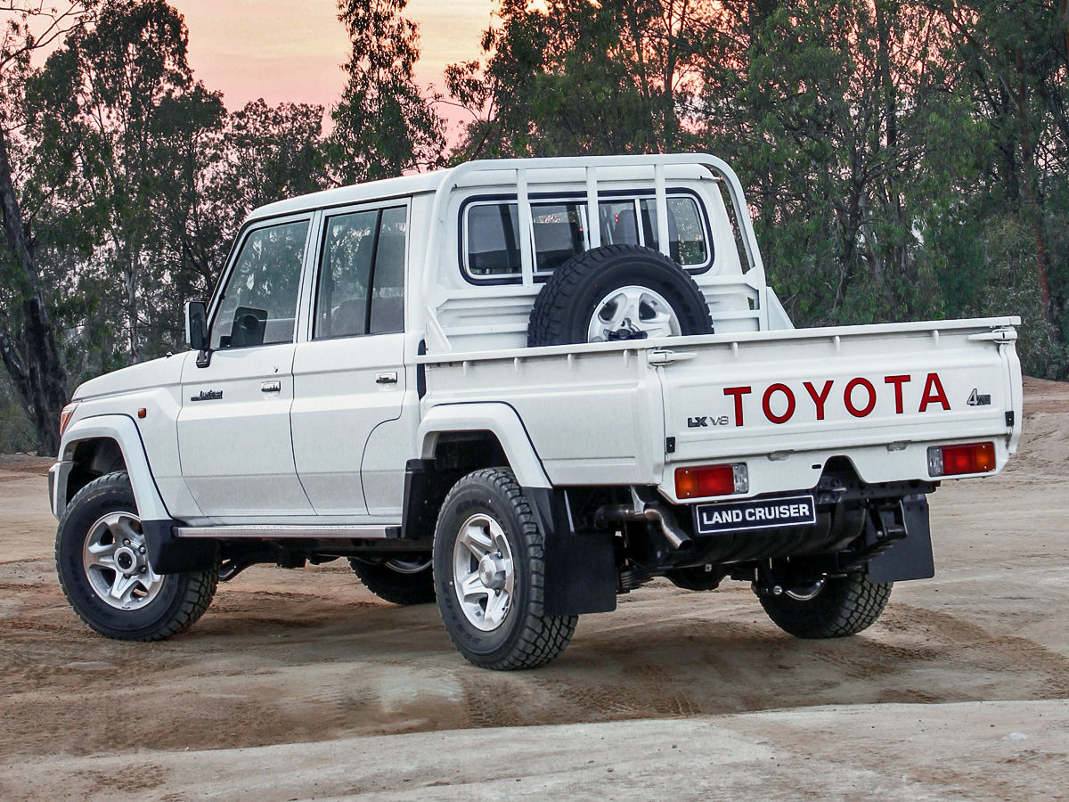 Spec Check! Toyota Land Cruiser 79 vs Ineos Grenadier Quartermaster