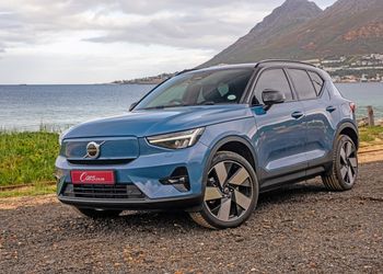 Volvo XC40 Recharge (2023) Review