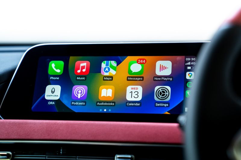 Ora 03 apple carplay
