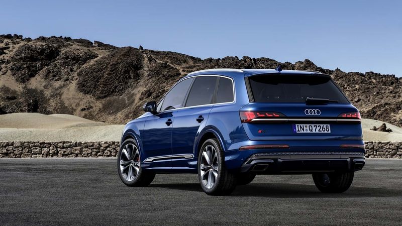 2025 Audi Q7 Facelift Revealed