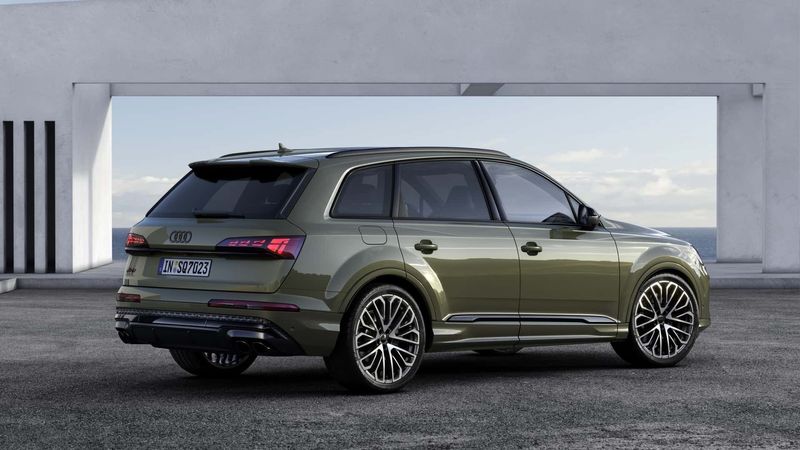 2025 Audi Q7 Facelift Revealed