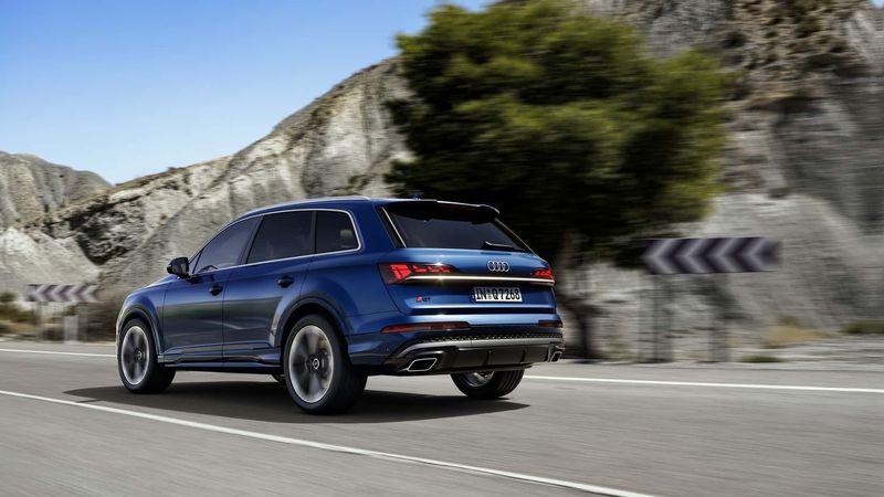 2025 Audi Q7 Facelift Revealed