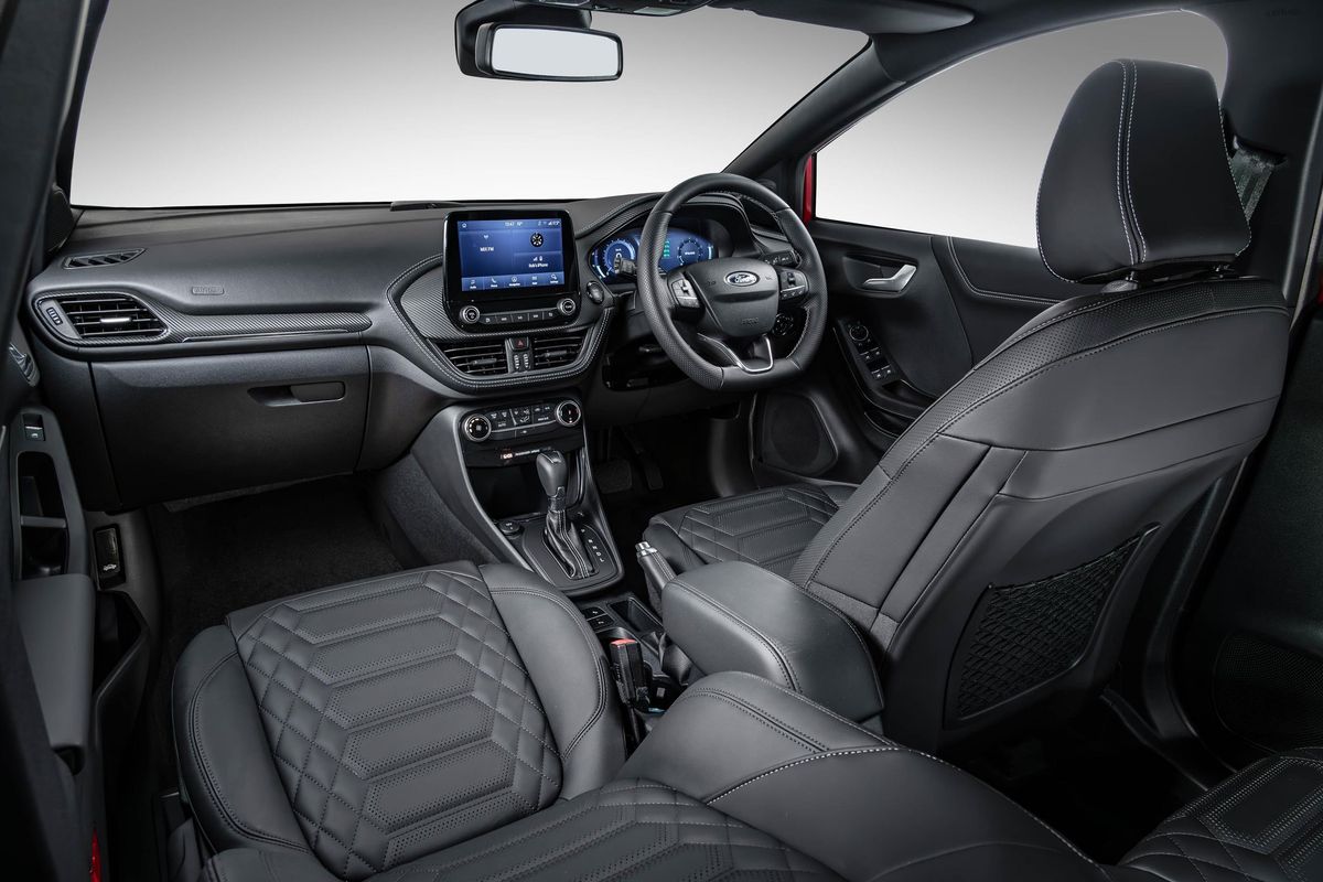 Ford Puma (2024) interior