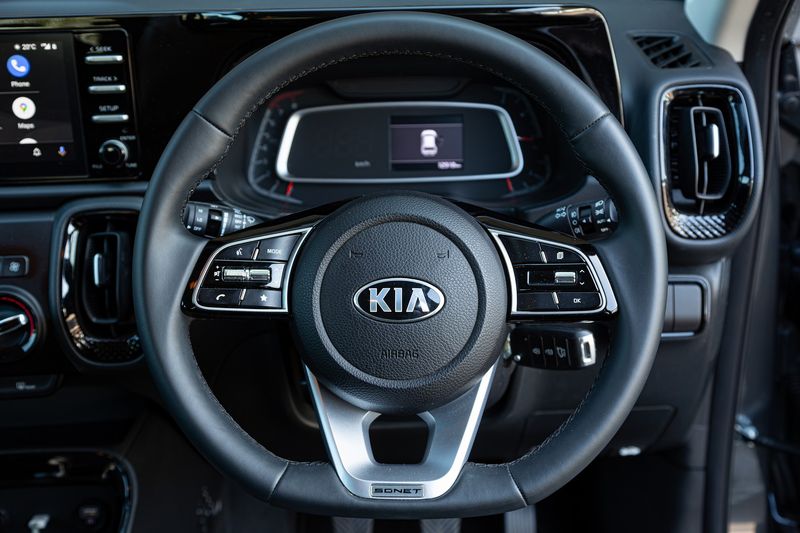 Kia Sonet steering wheel 