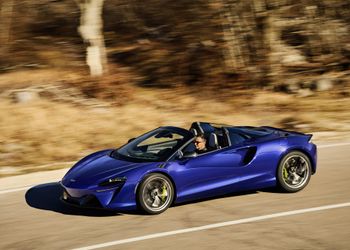 McLaren Artura Spider Packs 515 kW