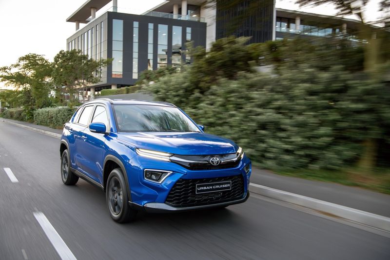 Toyota Urban Cruiser - drive