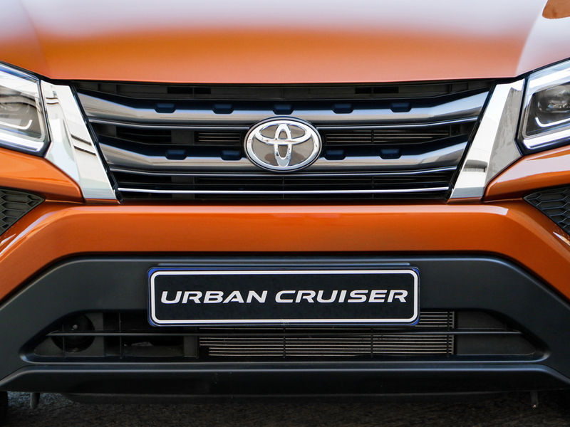 Toyota Urban Cruiser grille
