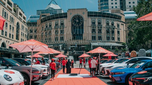 Consumer Awards Roadshow Rocks Sandton City