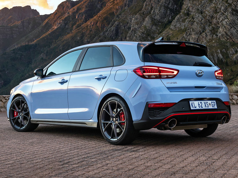 Hyundai i30 N rear three-quarter