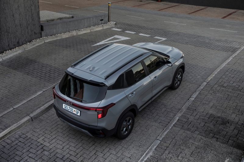 Kia Seltos LX rear