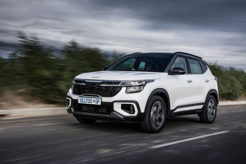 Kia Seltos GT Line tracking
