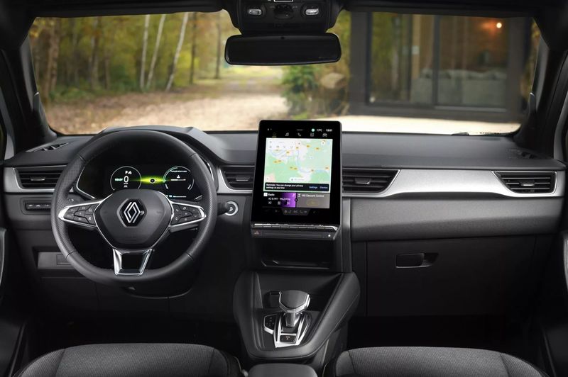 Facelifted Renault Captur Revealed facelifted-renault-captur-revealed