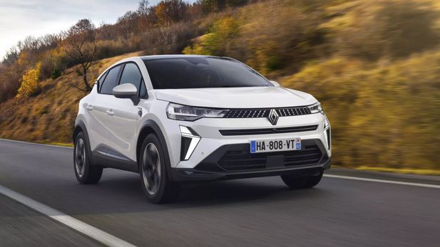 Facelifted Renault Captur Revealed