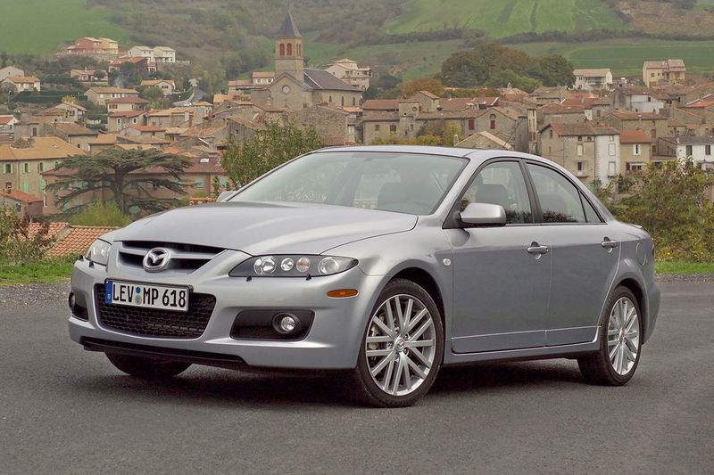 Mazda6 MPS front three-quarter view