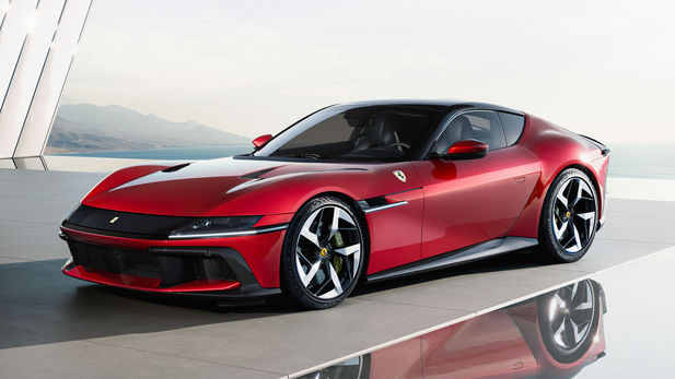 Naturally aspirated Ferrari 12Cilindri revs up