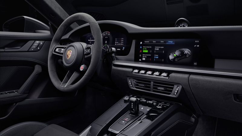 Porsche 911 Facelift cabin
