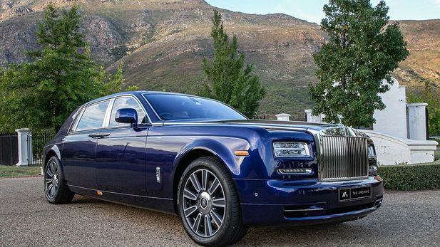 Rolls-Royce Phantom Limelight Collection: Luxury Drive