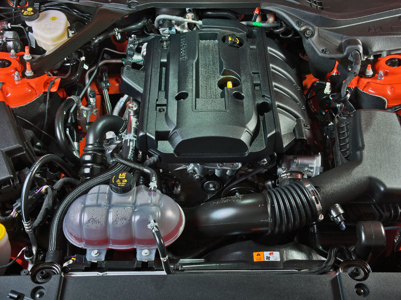 Ford Mustang 4-cylinder engine