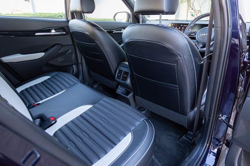 2024 Kia Seltos rear bench