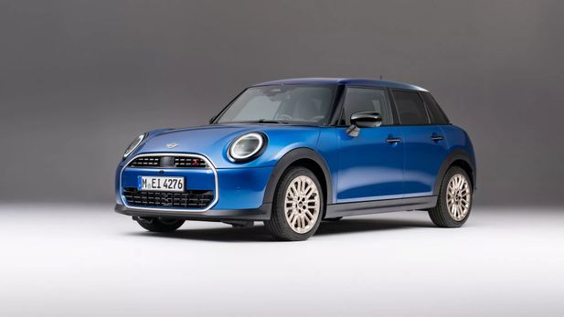 2025 Mini Cooper 5-Door Revealed