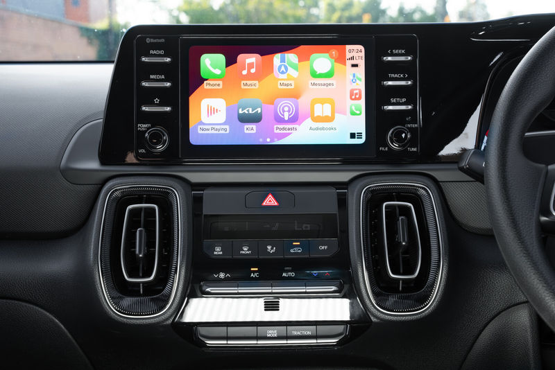 Facelifted Kia Sonet Carplay