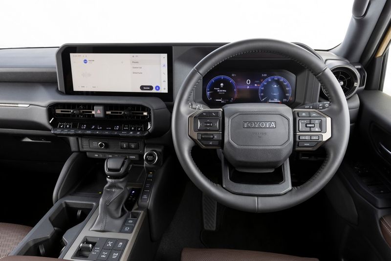 Land Cruiser Prado Launch interior