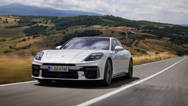 Porsche Panamera GTS (2025) Price & Specs