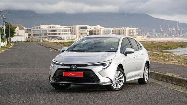 Toyota Corolla Hybrid (2024): Living With It