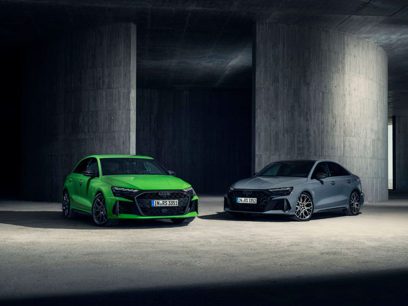 Audi RS3 Facelift hatch and sedan