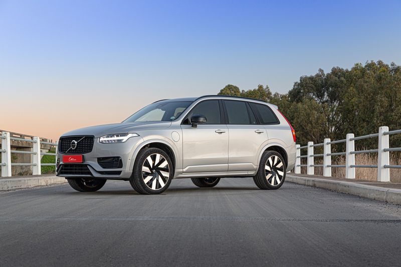 2024 Volvo CX90 PHEV