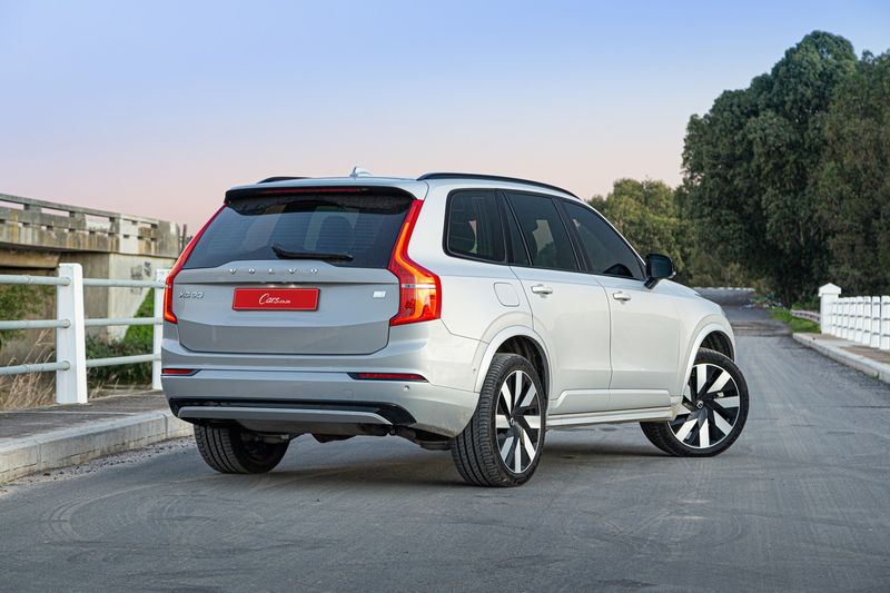 2024 Volvo CX90 PHEV rear three-quarter view