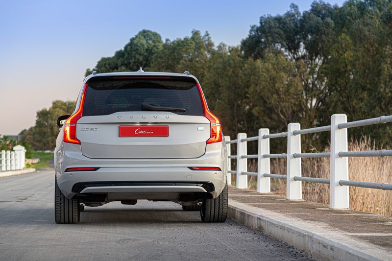 2024 Volvo CX90 PHEV rear view