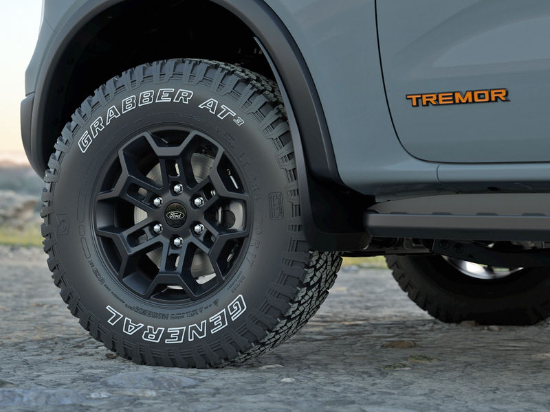 Ford Everest Tremor tyres