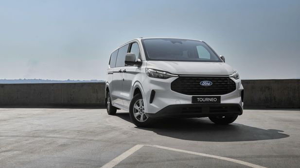 Ford Tourneo Custom (2024) Price & Specs