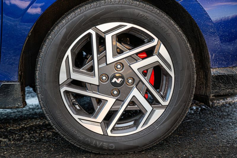 Hyundai i20 N Line wheel