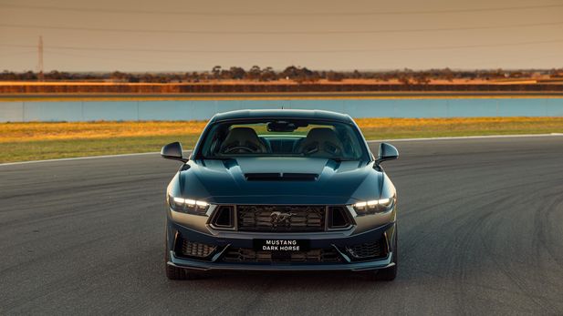 Ford Mustang Dark Horse (2025) Price & Spec