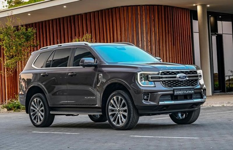 Ford Everest Platinum 