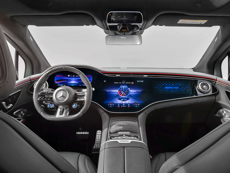 Mercedes-AMG EQE 53 SUV cabin