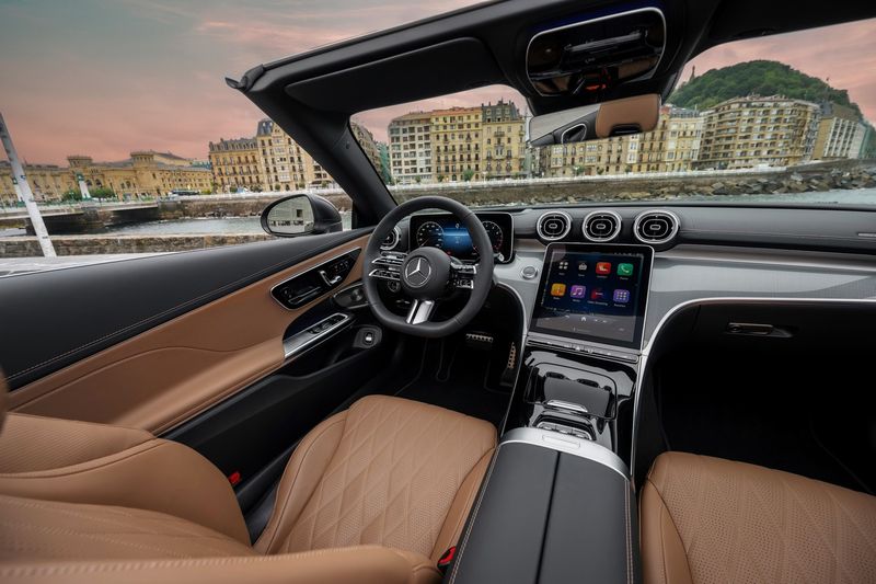 Mercedes-Benz CLE Convertible interior