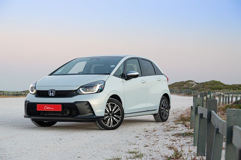 Honda-Fit-Hybrid-front