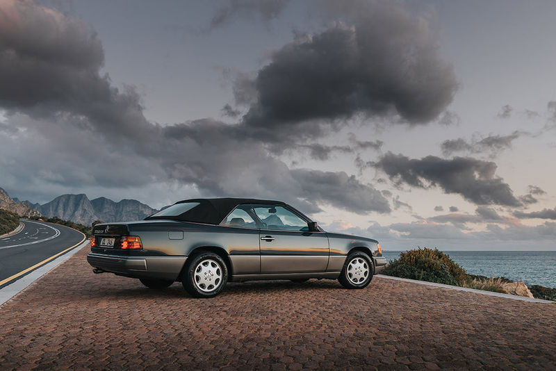 Mercedes-Benz 300CE Cabriolet profile view