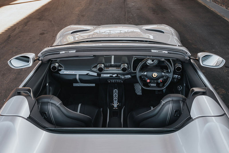 Ferrari 812 GTS cockpit
