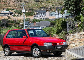Fiat Uno Turbo: Classic Drive