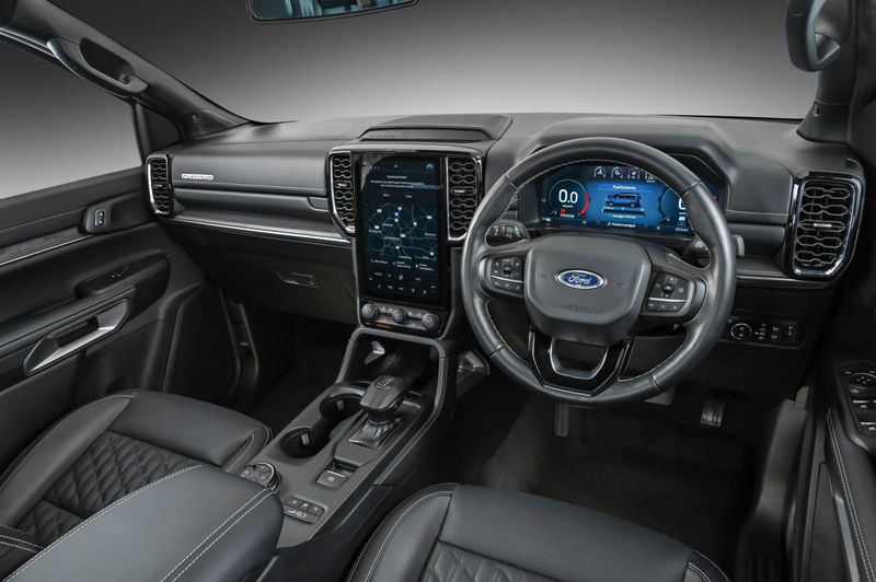 Ford Everest V6 Platinum interior