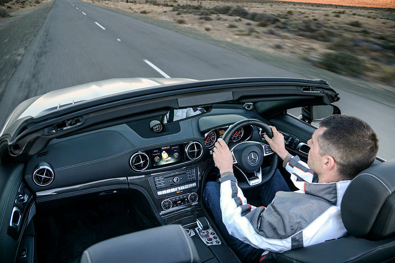 Wilhelm Lutjeharms drive the Mercedes-AMG SL65