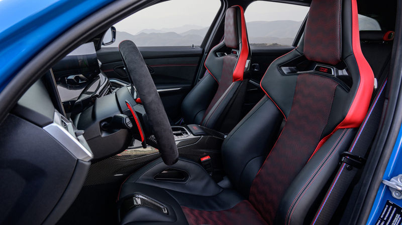 M3 CS Touring seats