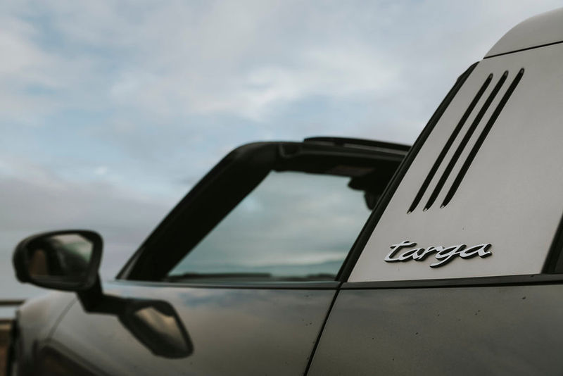 Porsche 911 Targa 4's iconic B-pillar