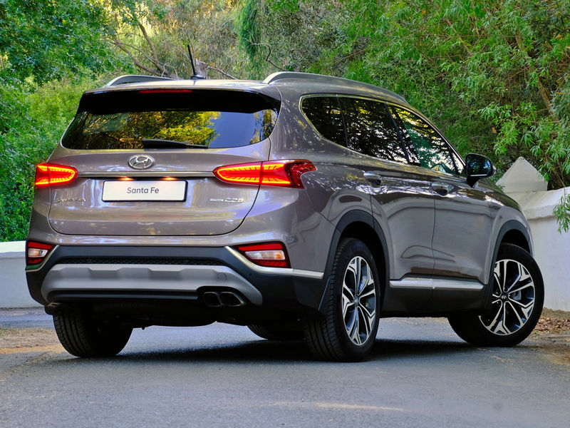 Hyundai Santa Fe rear