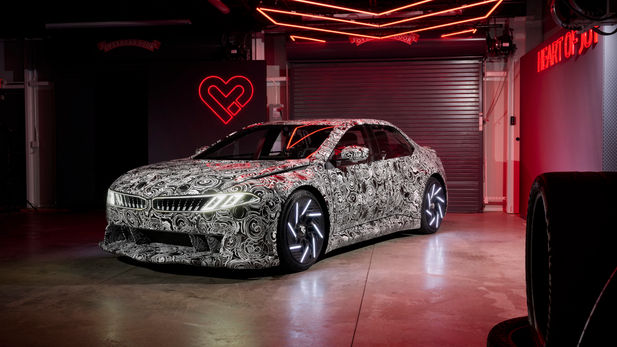 BMW Vision Driving Experience Previews Neue Klasse Production Cars