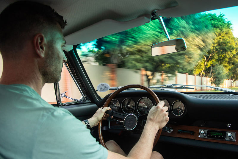 Wilhelm Lutjeharms drives a 1965 Porsche 911